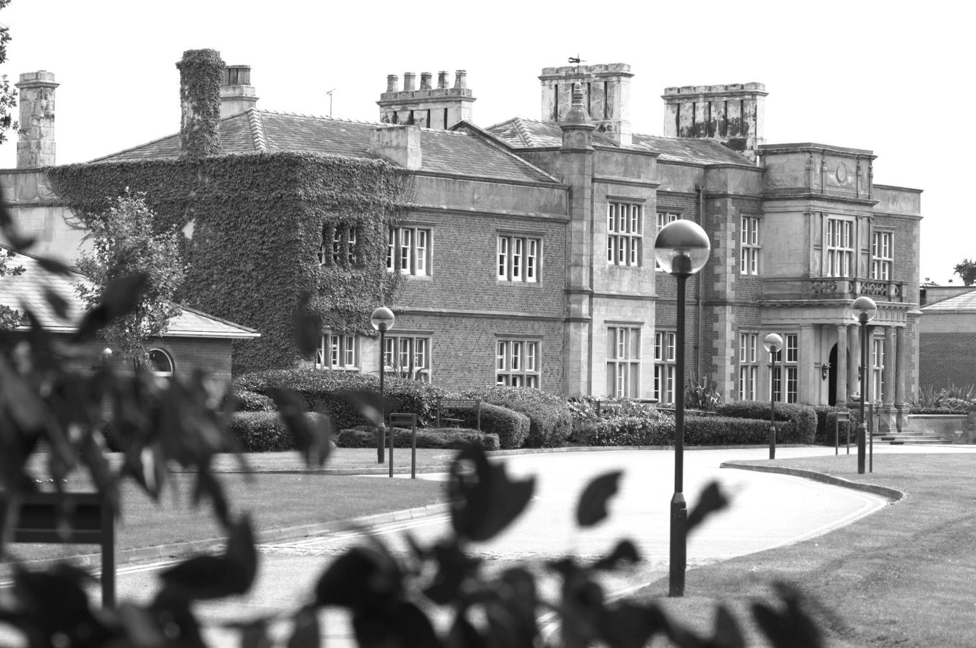 De Vere Cranage Estate Holmes Chapel Exterior foto